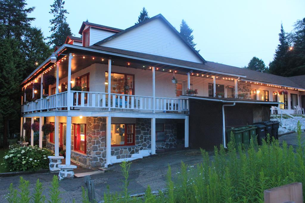 Motel Des Pays D'En Haut 발다비드 외부 사진